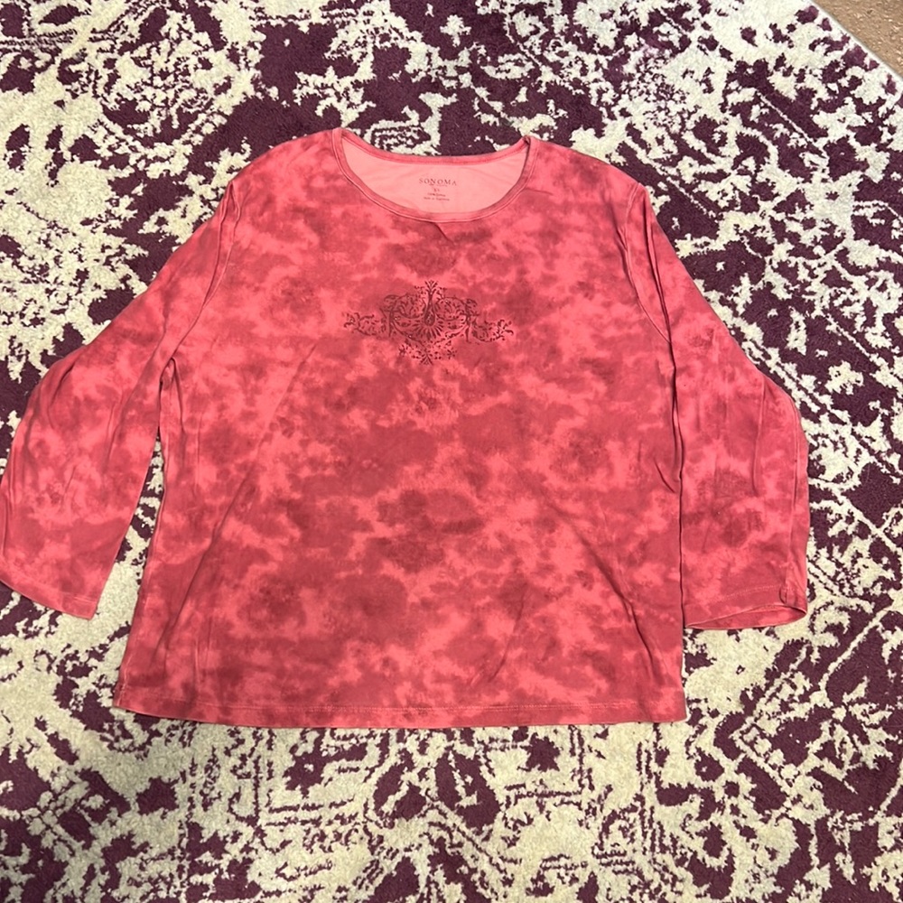 Sonoma women’s long sleeve shirt